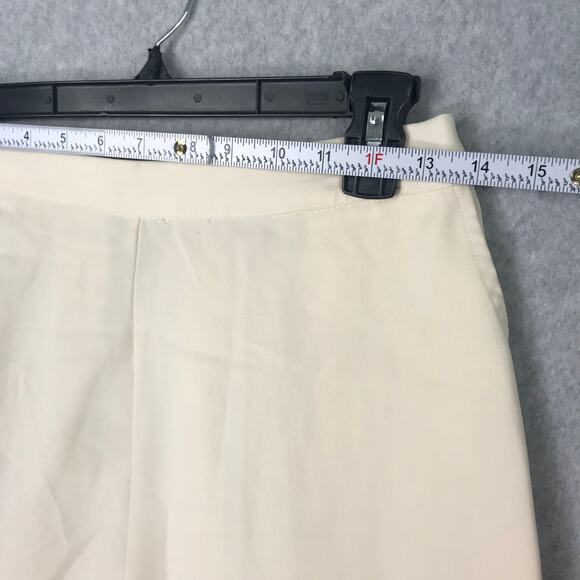 Japna Shorts Womens Medium Cream Career Church Preppy Academia Dressy Neutral - Picture 4 of 10
